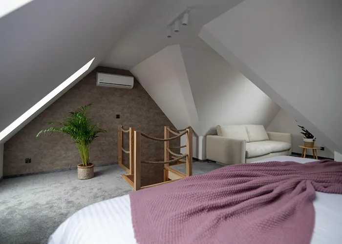 Chrobrego アパートホテル