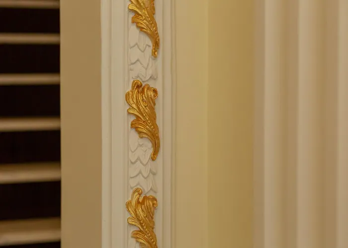 Chrobrego アパートホテル グニェズノ