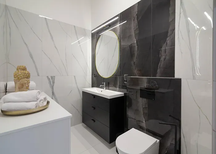 アパートホテル Chrobrego 4*