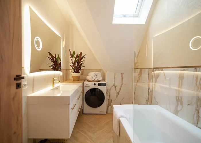 Chrobrego Hotel apartamentowy 4*