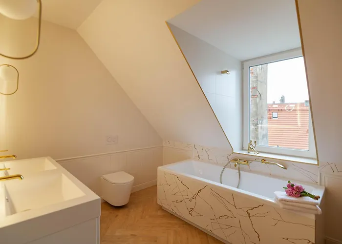 Chrobrego Hotel apartamentowy 4*